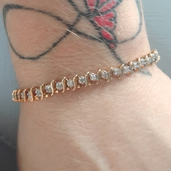 10k gold diamond tennis bracelet - Picture 1 of 4